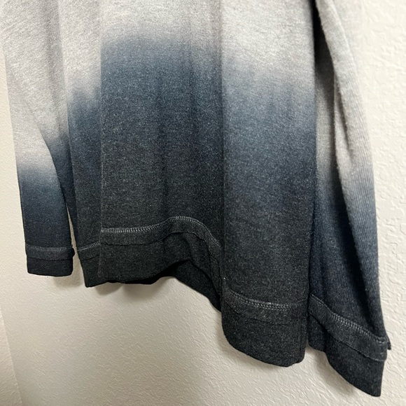 Karen by Karen Kane Ombré Lightweight Sweater - Picture 4 of 6